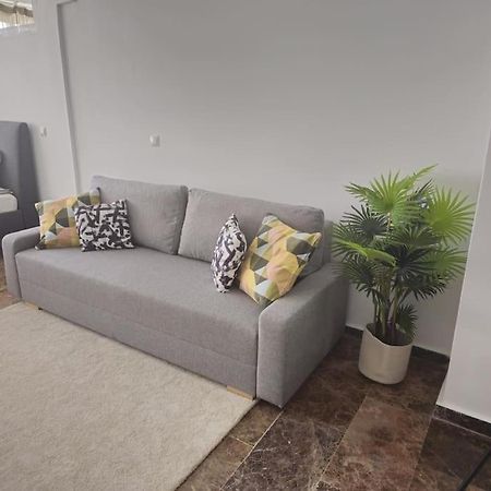 Tao City Center Apartment With Fee Wifi And Air Con By Namaste Elite ตอร์เรโมลิโนส ภายนอก รูปภาพ